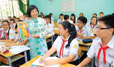 Khuyến khích cá nhân, tổ chức tham gia biên soạn sách giáo khoa ngoại ngữ điện tử